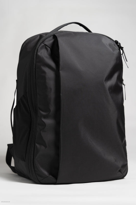 The Expandable Travel Backpack 25L + 5L