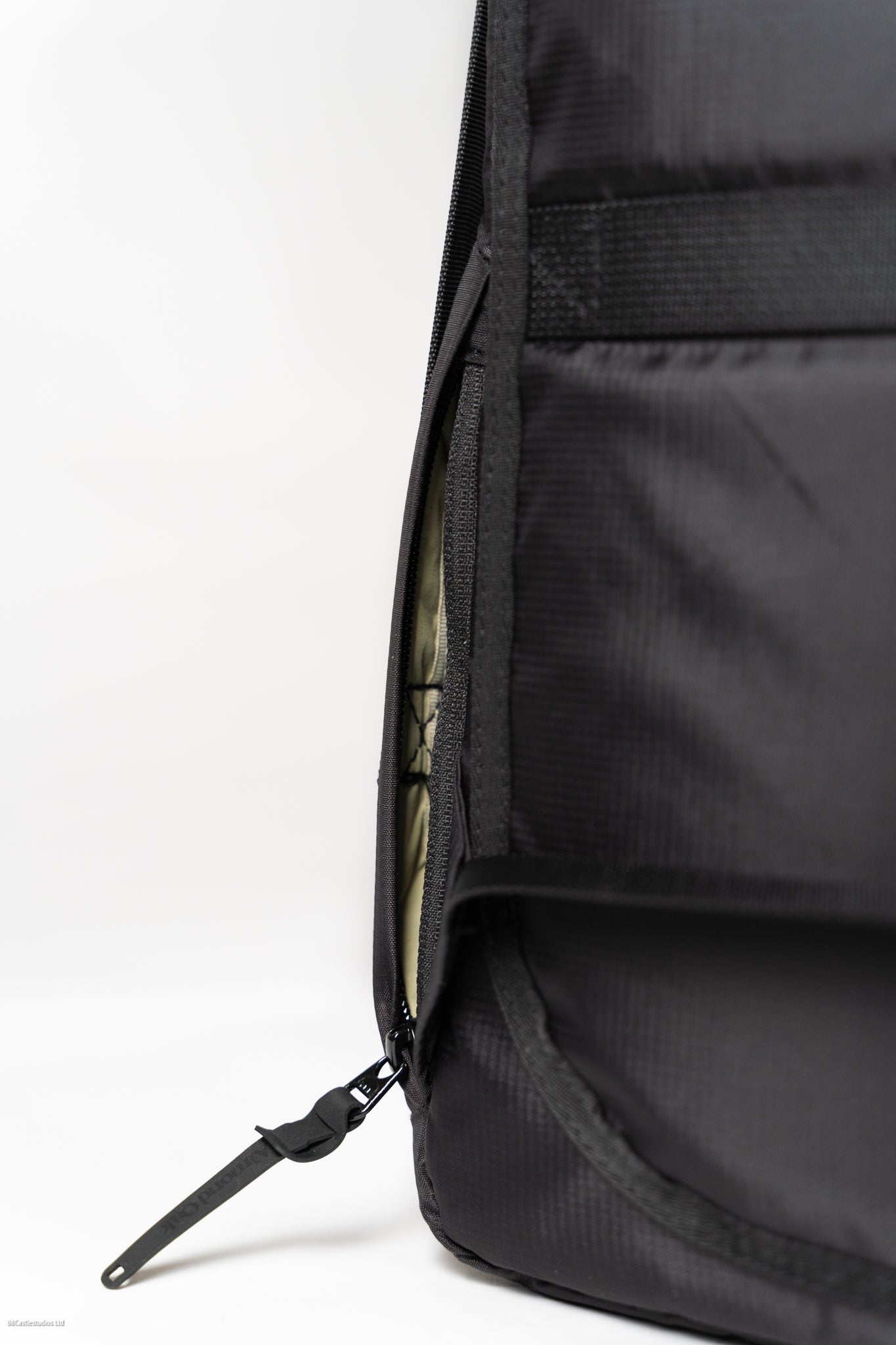 The Expandable Travel Backpack 25L + 5L